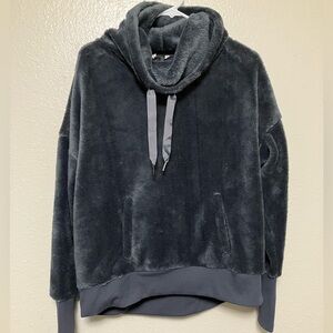 Women’s Mondetta fleece